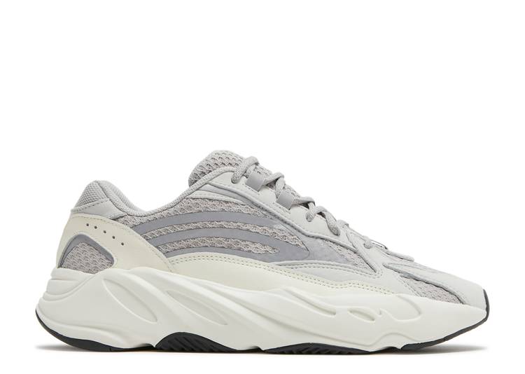 Yeezy 700 static