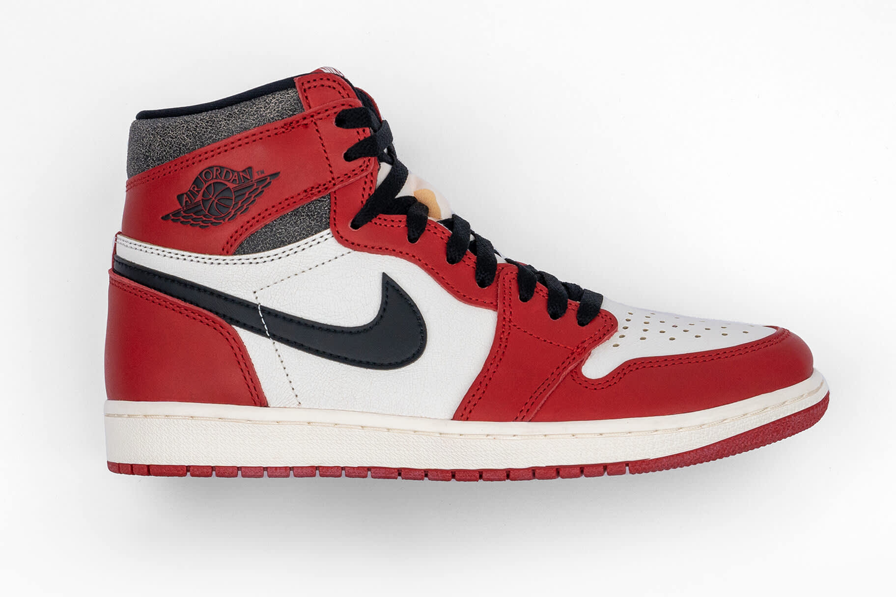 Jordan 1″Lost and found” Chicago